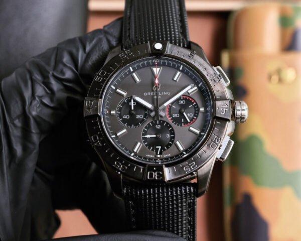 best replica luxury Breitling watches Men's high quality imitation Avenger 1044701321