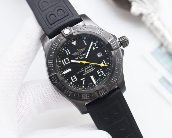 best replica luxury Breitling watches Men's high quality imitation Avenger 1044701654