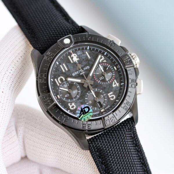 best replica luxury Breitling watches Men high quality imitation Avenger 1071780639