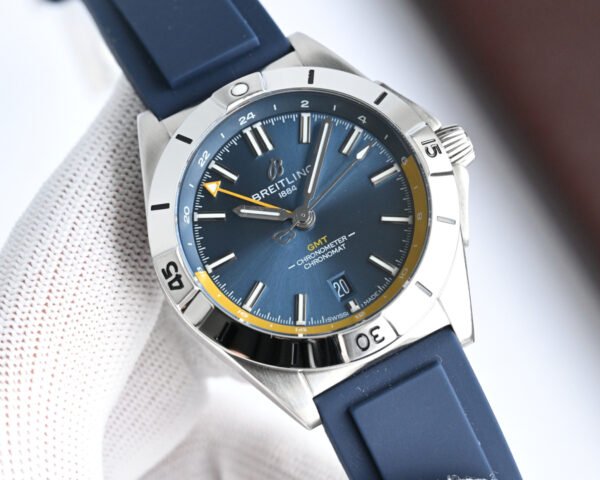 best replica luxury Breitling watches Men's high quality imitation Superocean 1071780005 - Image 2
