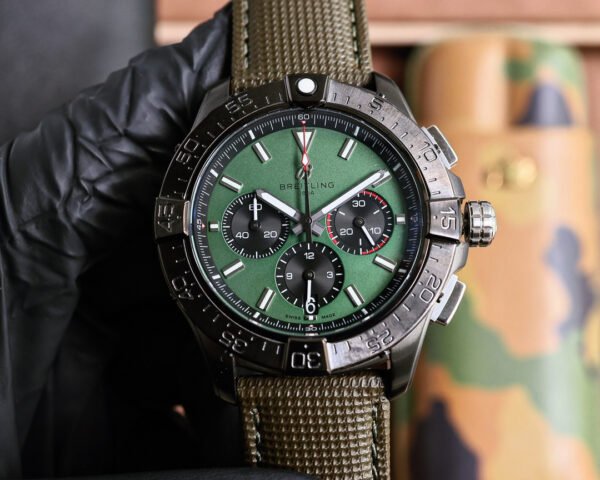 best replica luxury Breitling watches Men's high quality imitation Avenger 1044701401 - Image 3