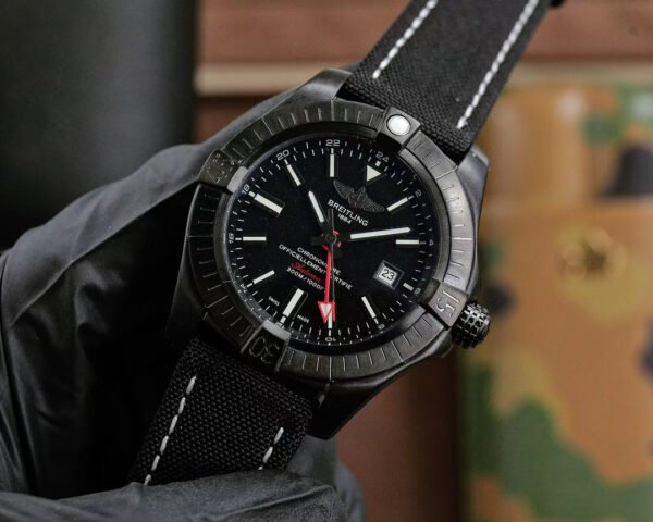 best replica luxury Breitling watches Men's high quality imitation Avenger 1044701528 - Image 3