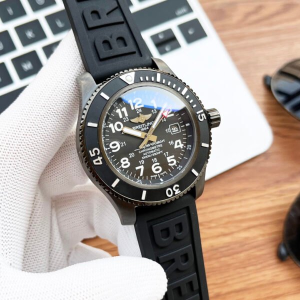 best replica luxury Breitling watches Men's high quality imitation Superocean 1044701866 - Image 3