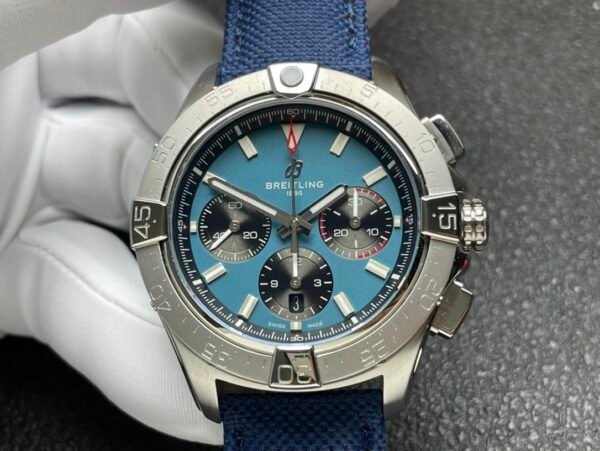 best replica luxury Breitling watches Men high quality imitation Avenger 1075159368 - Image 3