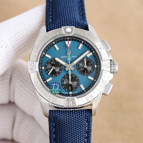 best replica luxury Breitling watches Men high quality imitation Avenger 1058471831 - Image 3