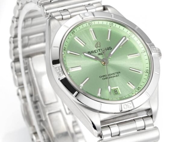 best replica luxury Breitling watches Women's high quality imitation Chronomat 1011136550 - Image 4