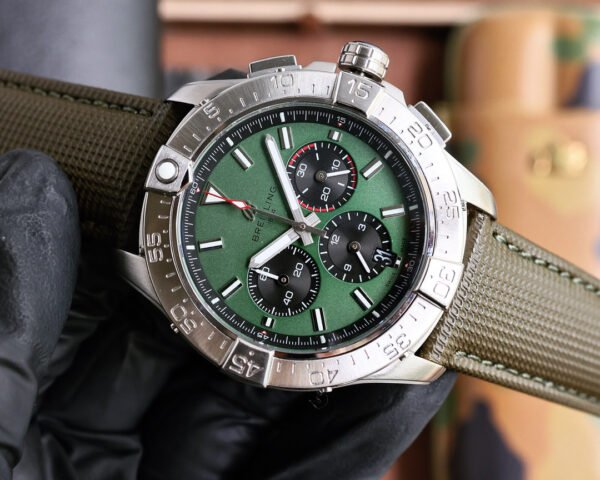best replica luxury Breitling watches Men's high quality imitation Avenger 1044701360 - Image 4