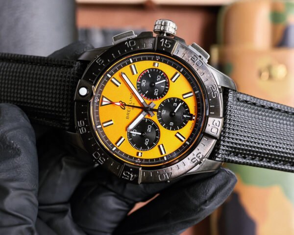 best replica luxury Breitling watches Men's high quality imitation Avenger 1044701338 - Image 4