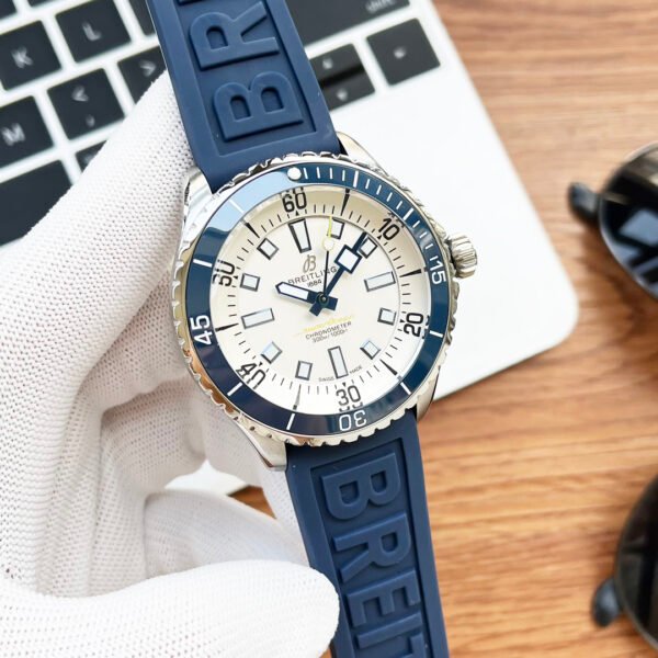 best replica luxury Breitling watches Men's high quality imitation Superocean 1044701789 - Image 4