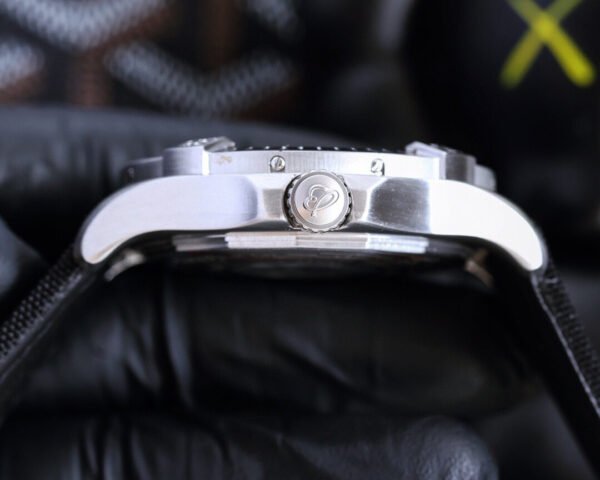 best replica luxury Breitling watches Men's high quality imitation Avenger 1044701476 - Image 4