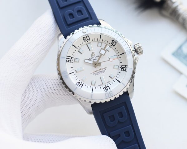 best replica luxury Breitling watches Men high quality imitation Superocean 1044702088 - Image 4
