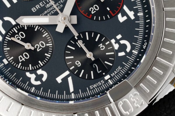 best replica luxury Breitling watches Men's high quality imitation Avenger 1071780157 - Image 5