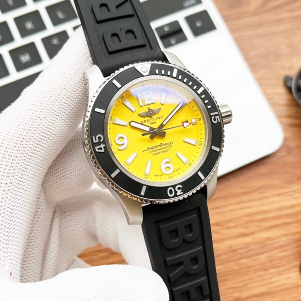 best replica luxury Breitling watches Men's high quality imitation Superocean 1044701849 - Image 5
