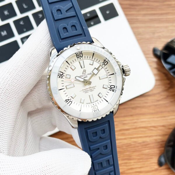best replica luxury Breitling watches Men's high quality imitation Superocean 1044701789 - Image 5