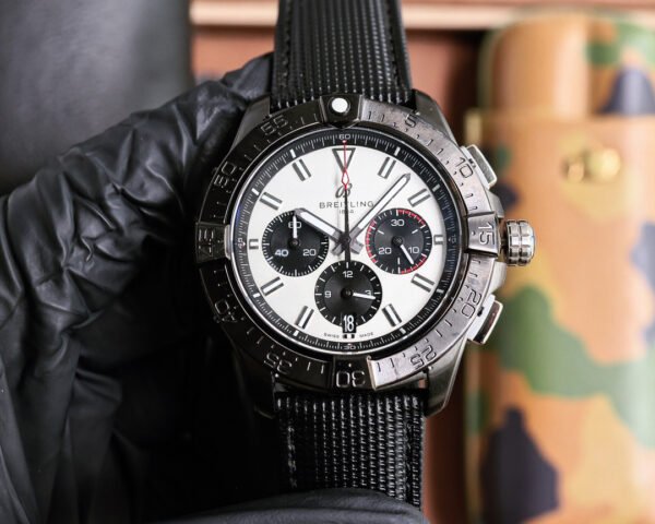 best replica luxury Breitling watches Men's high quality imitation Avenger 1044701401 - Image 6
