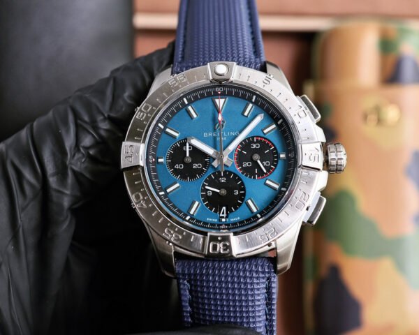 best replica luxury Breitling watches Men's high quality imitation Avenger 1044701401 - Image 7