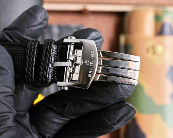 best replica luxury Breitling watches Men's high quality imitation Avenger 1044701338 - Image 7
