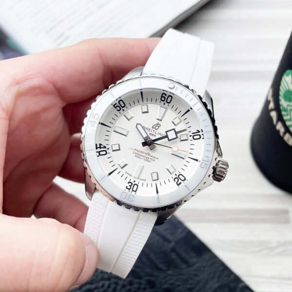 best replica luxury Breitling watches Men's high quality imitation Superocean 1044701697 - Image 7