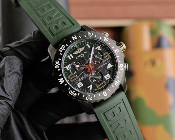 best replica luxury Breitling watches Men high quality imitation Chronomat 1044701972 - Image 8