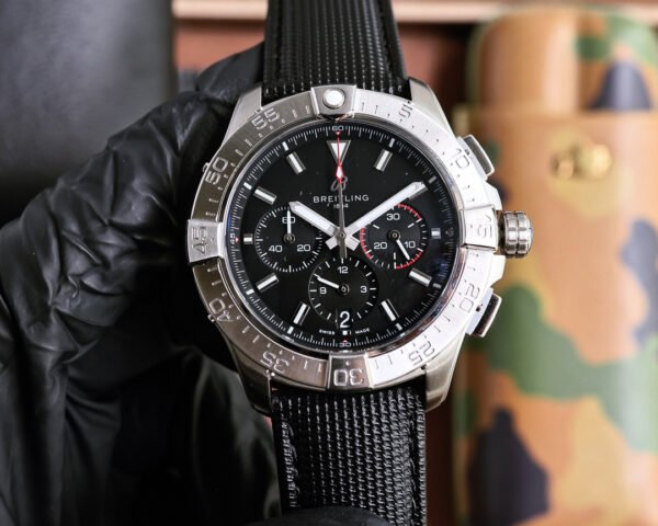 best replica luxury Breitling watches Men's high quality imitation Avenger 1044701401 - Image 8