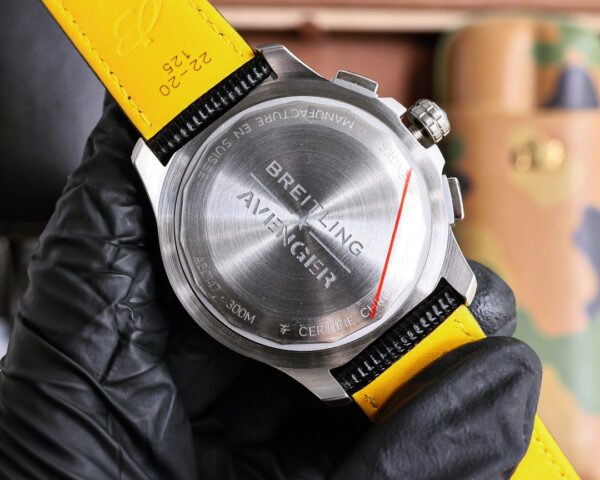best replica luxury Breitling watches Men's high quality imitation Avenger 1044701424 - Image 8