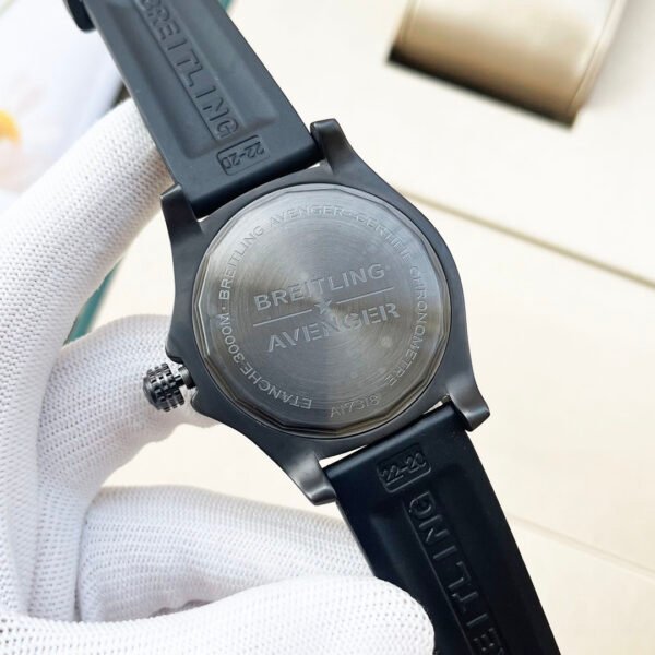 best replica luxury Breitling watches Men's high quality imitation Superocean 1044701553 - Image 8