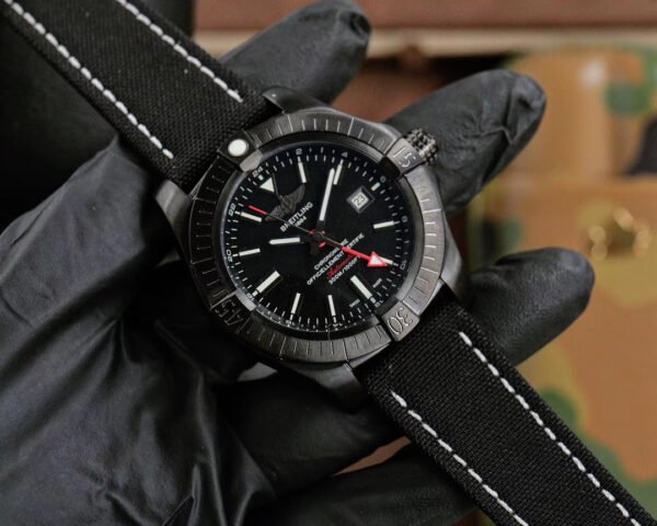 best replica luxury Breitling watches Men's high quality imitation Avenger 1044701528 - Image 9